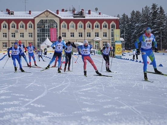 Дан главный старт «Лыжни России» в Свердловской области