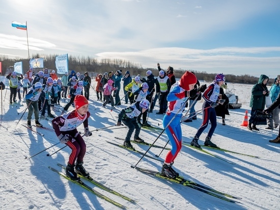 В Пскове прошёл спортивный праздник «Лыжня России». Фото