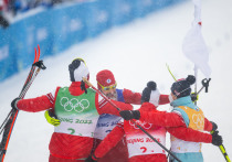 Российская команда стала победителем мужской лыжной эстафеты на Олимпийских играх в Пекине