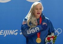 Американская бобслеистка Кейлли Хамфрис выиграла соревнования в монобобах на Олимпийских играх-2022 в Пекине