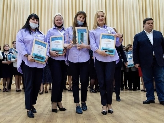 Педагоги якутской гимназии прошли в финал конкурса «Флагманы образования. Школа»