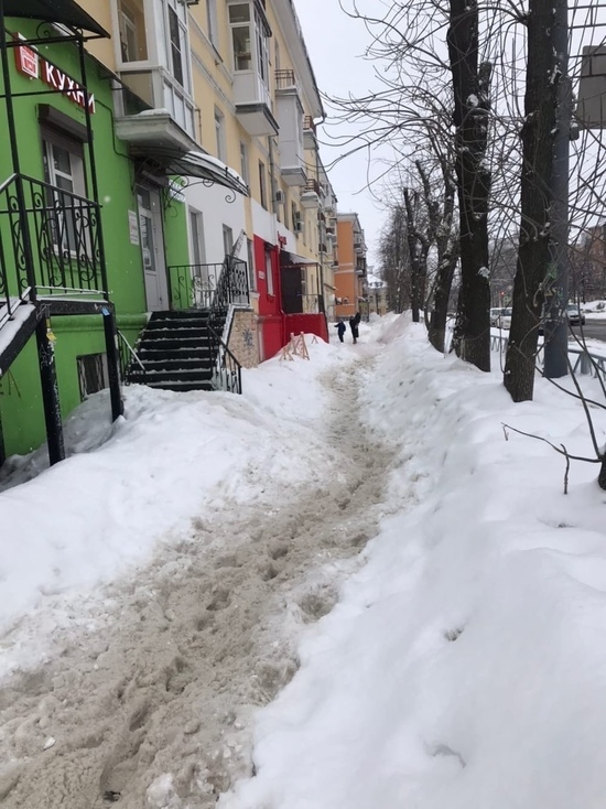 В Ярославле тротуары перестали чистить