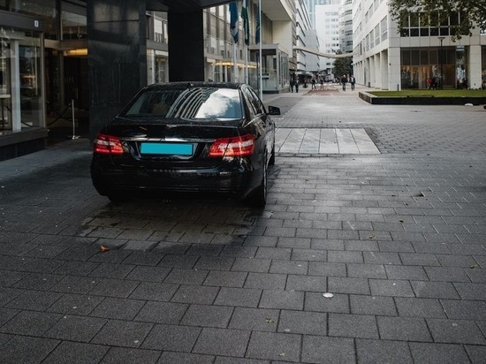 Пятигорчанина обманули на «красивых» автомобильных номерах