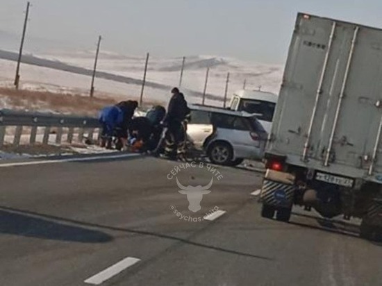 Санавиация доставила в Читу одного потерпевшего в ДТП на трассе в Забайкалье