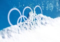 Французскую горнолыжницу Камиллу Черутти эвакуировали после падения на трассе скоростного спуска на Олимпийских играх в Пекине