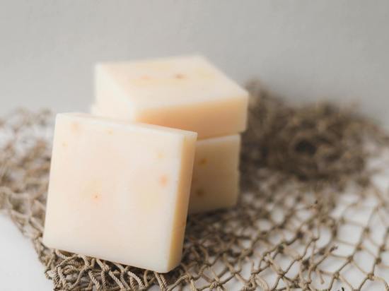 Школьников в Карелии чуть не накормили продуктами с растительными жирами