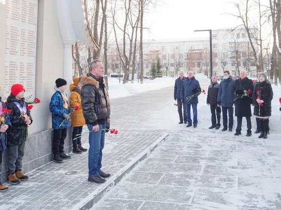 В Иванове почтили память воинов-интернационалистов