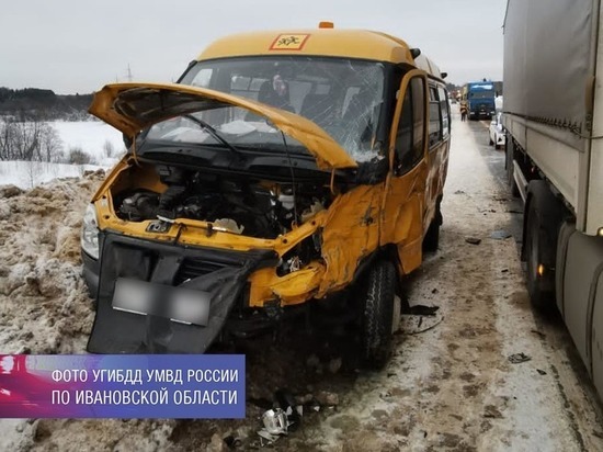 В Ивановской области в очередной раз произошла авария с участием автобуса