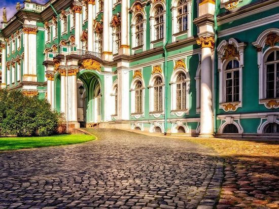 Юные петербуржцы смогут посетить Эрмитаж бесплатно 17 февраля