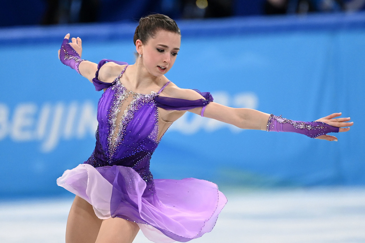 Валиева выиграла короткую программу на Олимпиаде в Пекине, Щербакова - вторая