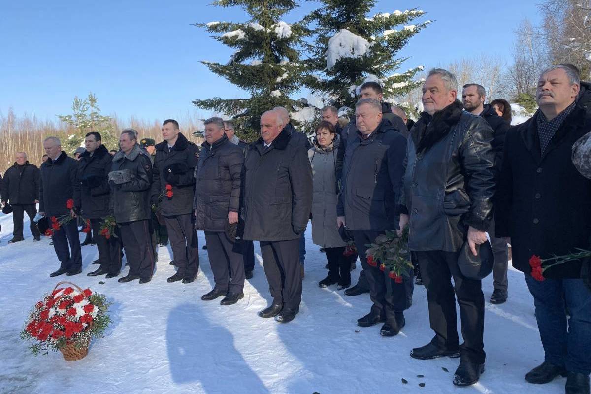 В Костроме прошел митинг памяти воинов-интернационалистов