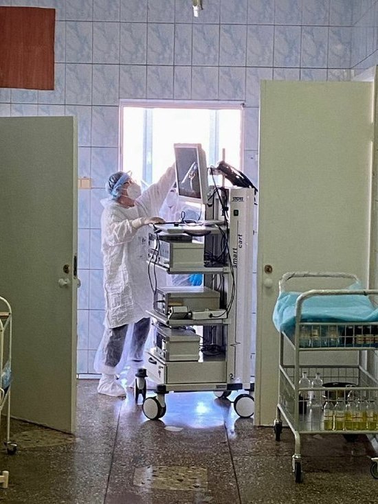 В весе теряли за месяц несколько килограммов – в Омске хирурги больницы имени Кабанова рассказали об операциях в ковидном госпитале