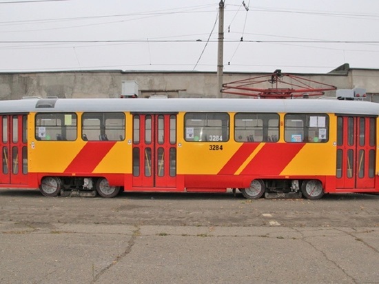 Власти закупят для городов Алтая 14 трамваев и 10 троллейбусов на 1 млрд рублей