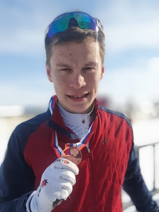 Югорчанин стал бронзовым призером первенства России по биатлону