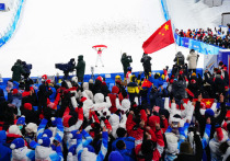 В очередной день Олимпийских игр в Пекине-2022 разыграют шесть комплектов медалей. В соревнованиях примут участие и российские спортсмены. «МК-Спорт» расскажет, где и когда смотреть за Олимпиадой 17 февраля.