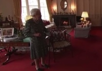 Британская королева Елизавета II призналась, что ей тяжело ходить