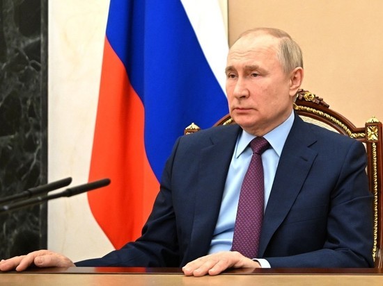 Путин поставил задачу ликвидации дублирующих звеньев в МЧС