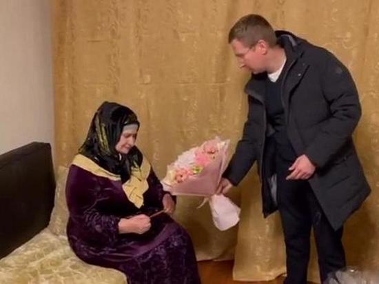 Московский "единоросс" Закускин лично извинился перед чеченской пенсионеркой