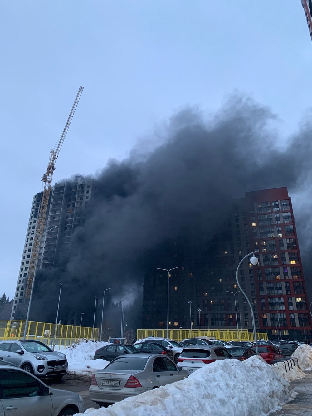  Кадры с места мощного пожара в Обнинске 