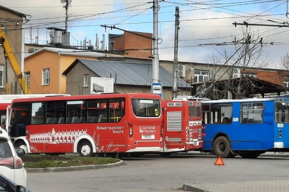 В Калуге пожилая женщина травмирована в троллейбусе - МК Калуга