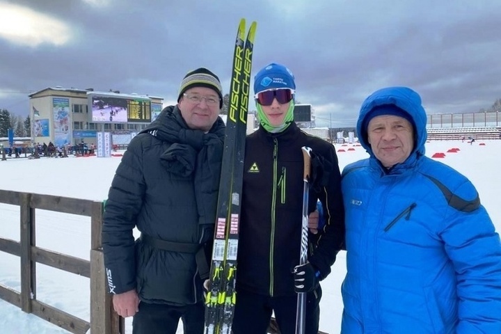 Костромич взял первое место в лыжной гонке на 10 км на соревнованиях в Сыктывкаре
