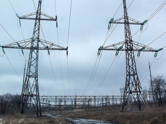 Полтысячи жителей ЛНР остались без света из-за обстрела