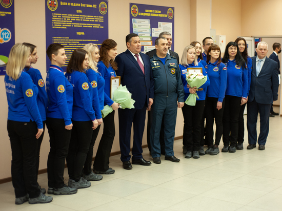 Игорь Руденя посетил диспетчерский центр 112