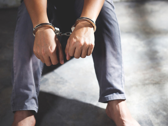 Подростка задержали по подозрению в изнасиловании девочки в Тихвине
