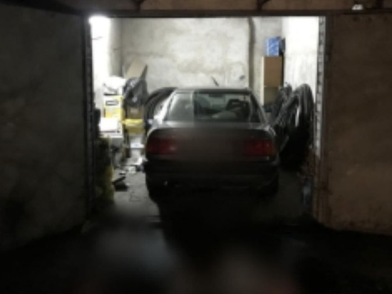 В Советске в припаркованном авто в гараже нашли тела девочки-подростка и ее парня