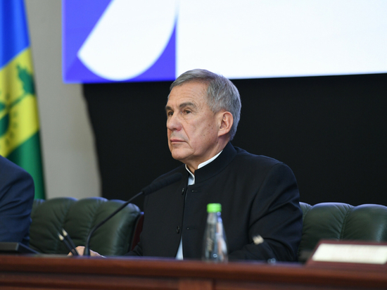 Минниханов вручил награды победителям конкурса «Алабуга-Skills»