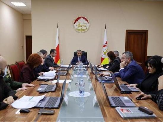 Южная Осетия выступила за признание Республик Донбасса