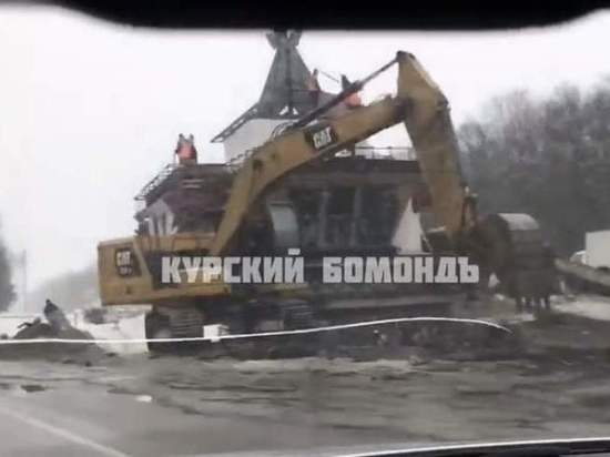 В Курске снесли здание поста ДПС на въезде в город со стороны Воронежа