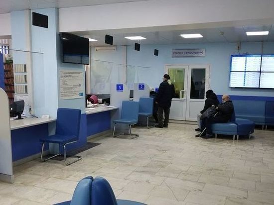 В больницах Ярославской области начали разводить потоки пациентов