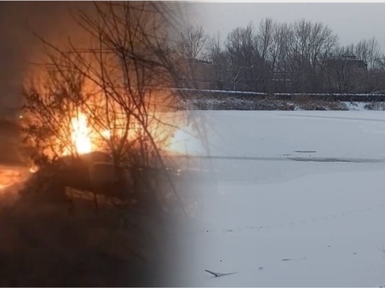 В Новосибирске 12 человек тушили ночью пожар в частном доме