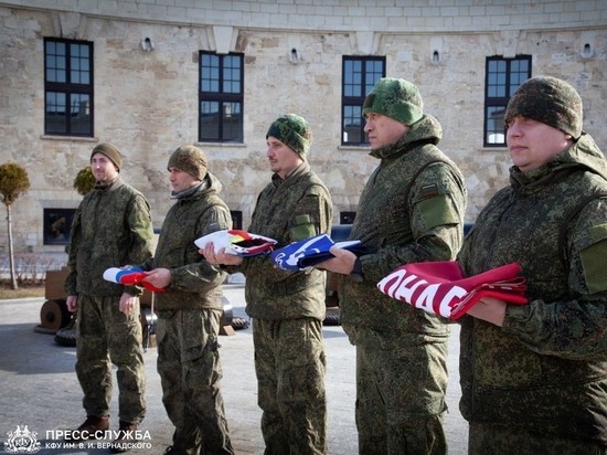 Крымские ученые развернут флаг полуострова над Уралом