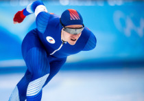 Конькобежец Руслан Захаров рассказал о своей мечте –  взойти на Эверест после того, как выиграет золотую медаль на Олимпиаде.

