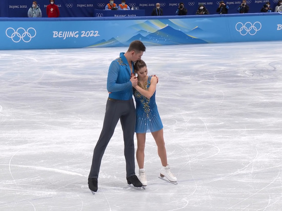 Петербургские фигуристы Мишина и Галлямов завоевали бронзу на Олимпийских играх в Пекине