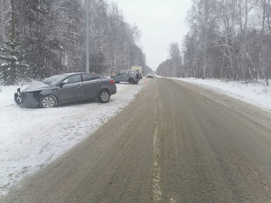 75-летняя женщина ранена в ДТП на трассе Томск-Аникино-Ярское
