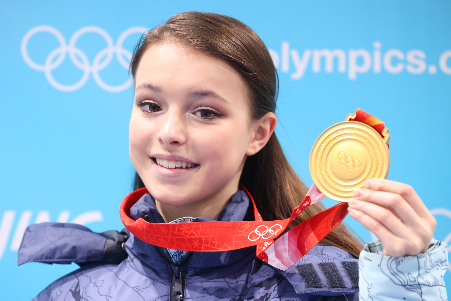 Россия выиграла в Пекине шесть золотых медалей: фото чемпионов