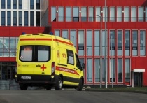 В России за прошедшие сутки госпитализировали за сутки 10 372 человека с коронавирусом