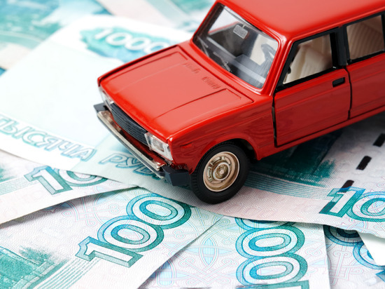 Мурманчанина укусили цены на такси, 1 минута «Эконома» за 100 рублей вызвала споры в сети