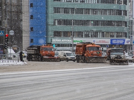В Новосибирске 21 февраля от снега очистят 11 улиц
