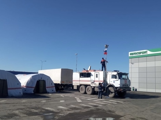 В Новгородской области начали собирать гуманитарную помощь для беженцев из Донбасса