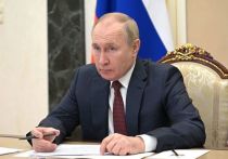 Владимир Путин в обращении к нации объявил о признании Россией ДНР и ЛНР