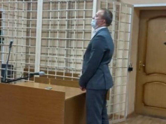В Курске облсуд изменил приговор экс-полицейскому, избившему сотрудника ДПС