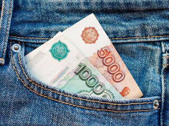 Мужчина из Дагестана в общежитии Нового Уренгоя украл 50 тысяч у спавшего вахтовика