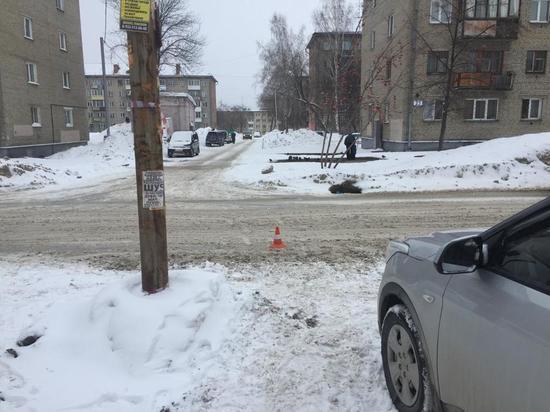 Шестилетний мальчик с бабушкой попал под колеса в Новосибирске