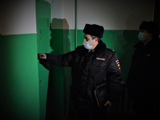Застолье в день всех влюбленных лишило жителя Бессоновского района друга и денег