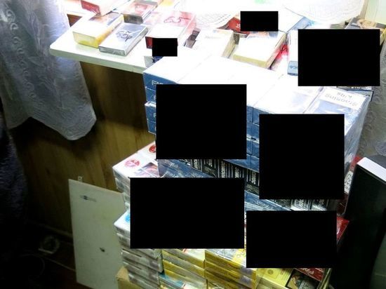 Омские таможенники изъяли больше 1 тысячи пачек сигарет без маркировки
