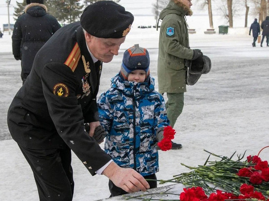 В Архангельске прошли мероприятия памяти о героях Отечества